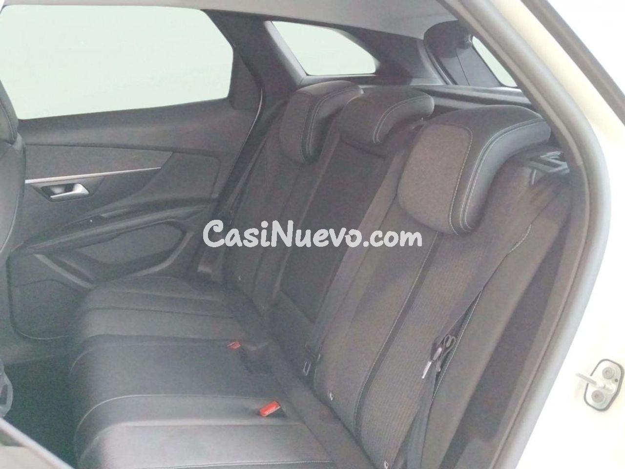 Peugeot 3008 1.5 BlueHDi 96kW (130CV) S&S Allure - foto 12