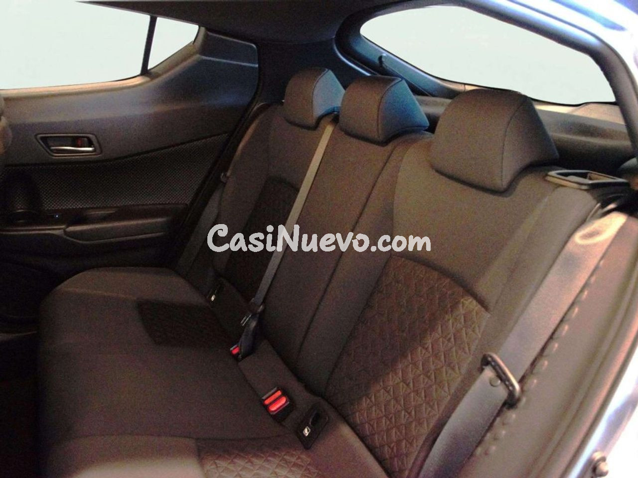 Toyota C-HR 1.8 125H Advance - foto 11