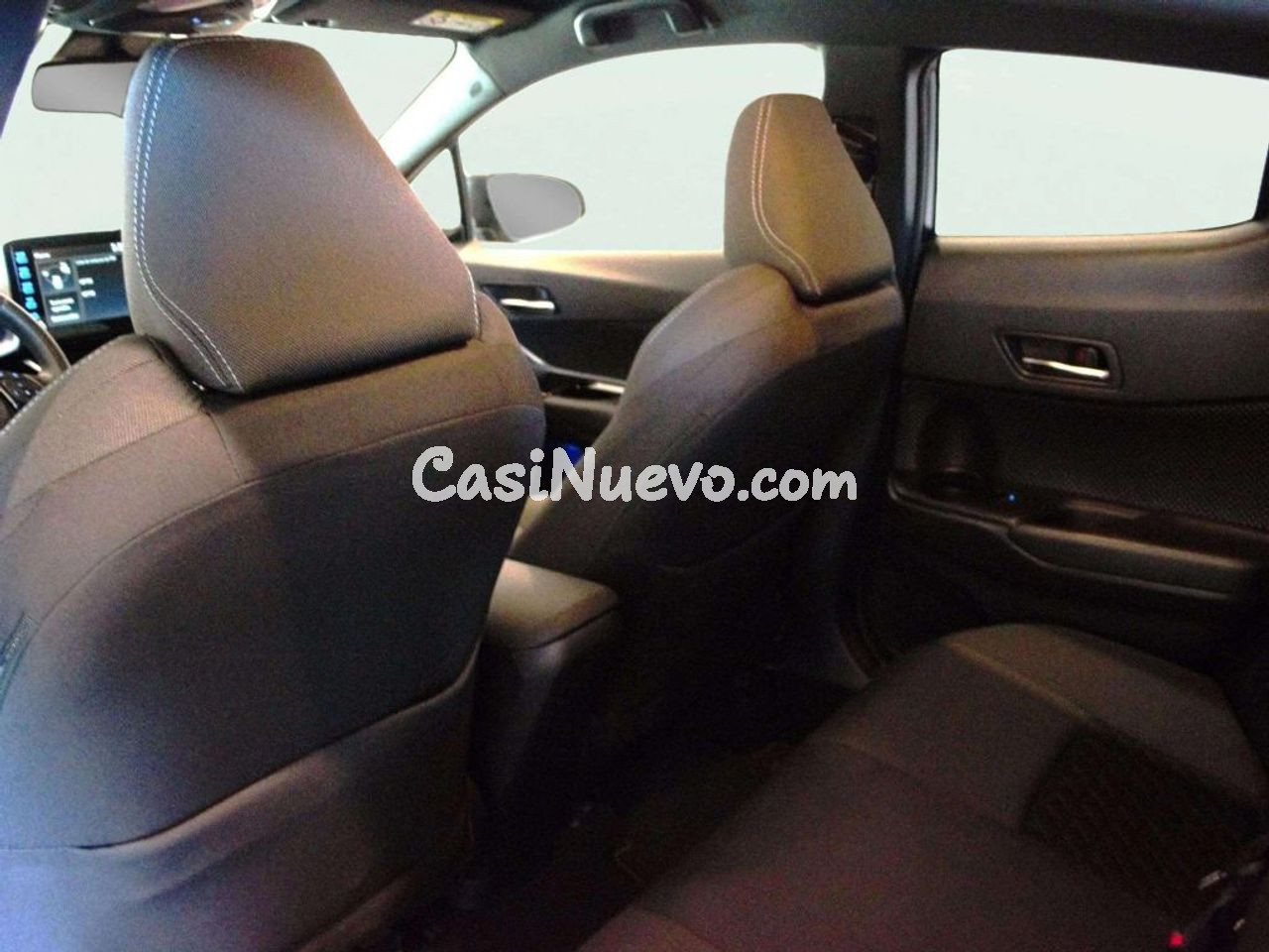 Toyota C-HR 1.8 125H Advance - foto 12