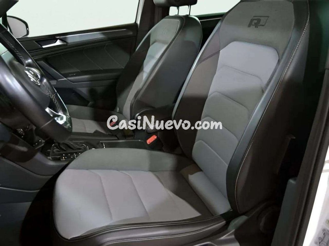 Volkswagen Tiguan R-Line 1.4 TSI 100kW (150CV) DSG 4Motion - foto 6