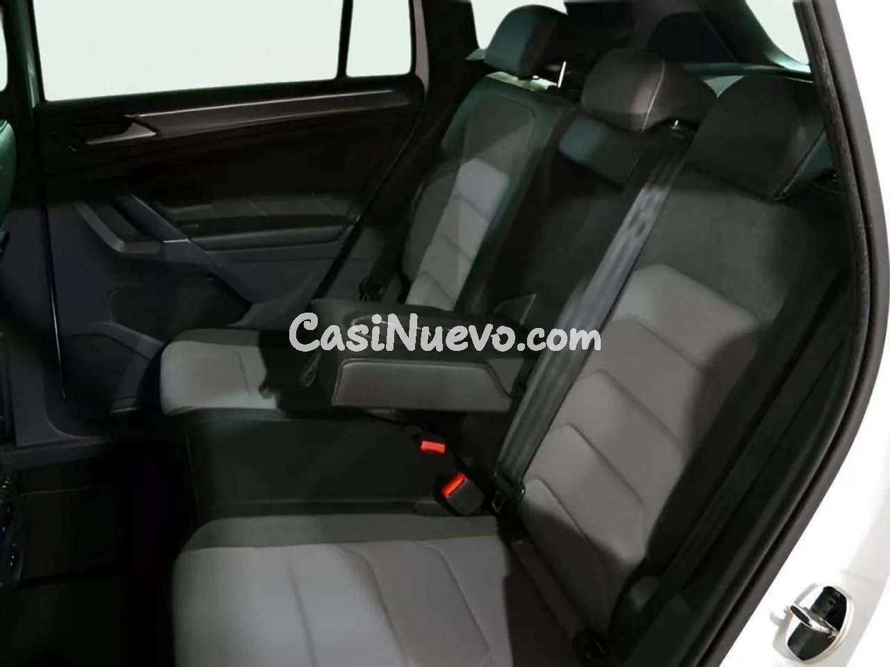 Volkswagen Tiguan R-Line 1.4 TSI 100kW (150CV) DSG 4Motion - foto 7