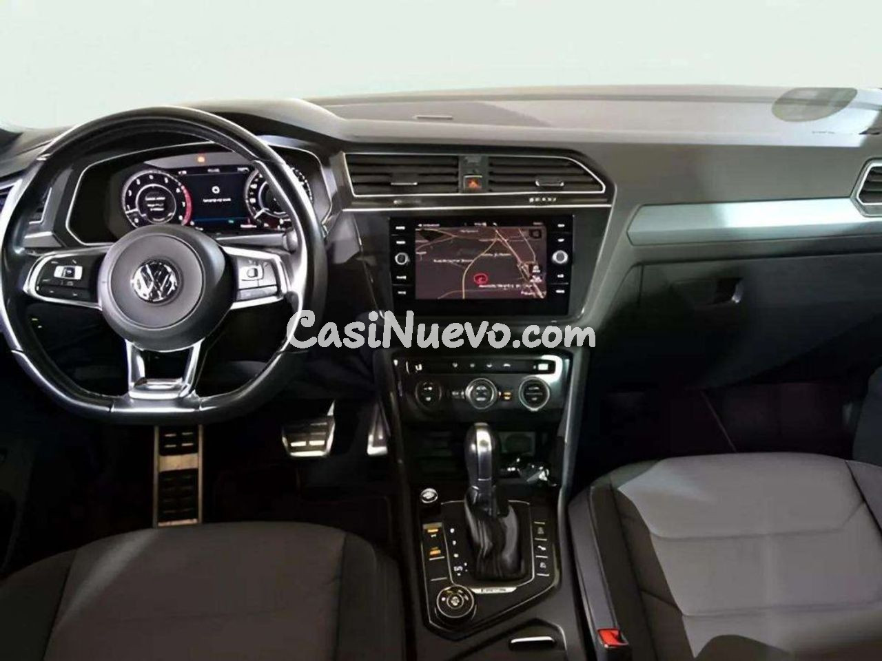 Volkswagen Tiguan R-Line 1.4 TSI 100kW (150CV) DSG 4Motion - foto 9