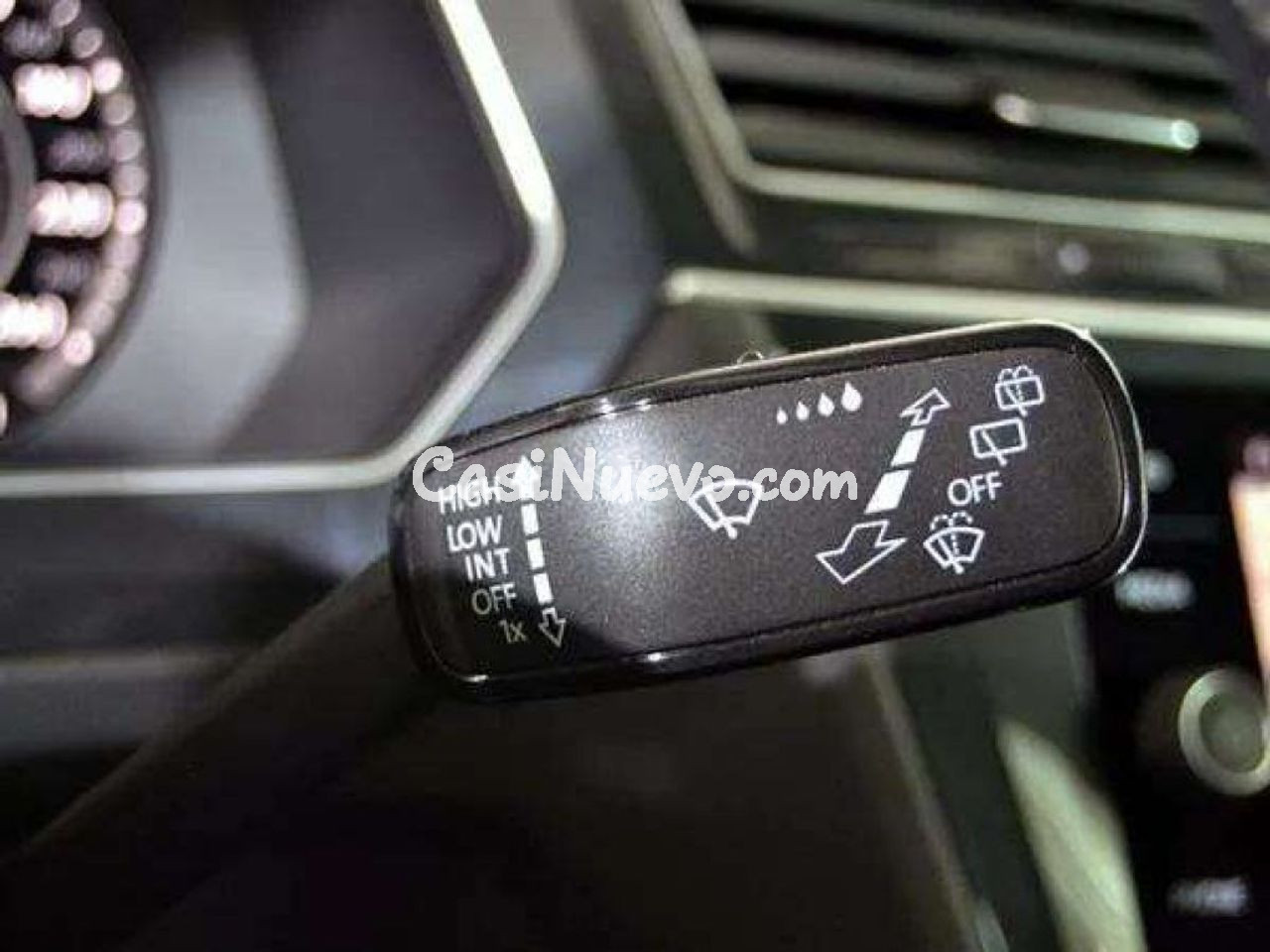 Volkswagen Tiguan R-Line 1.4 TSI 100kW (150CV) DSG 4Motion - foto 14