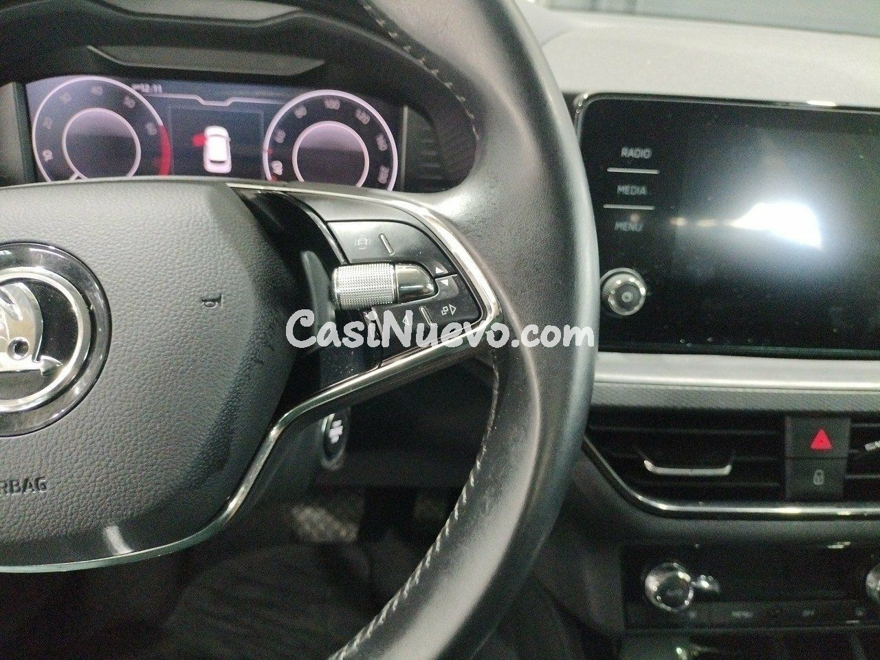 Skoda Kamiq 1.0 TSI 81kW (110CV) DSG Ambition - foto 13