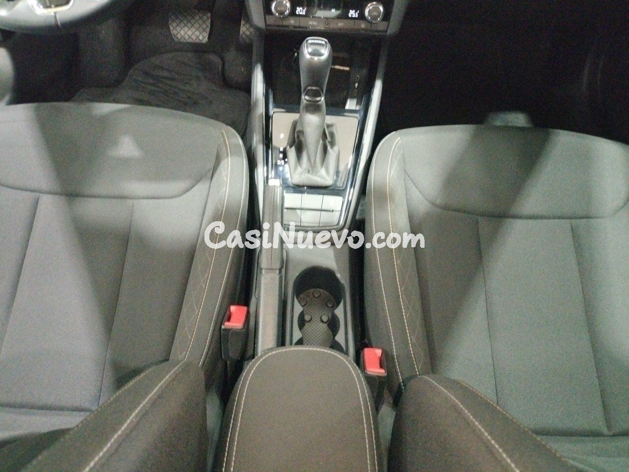 Skoda Kamiq 1.0 TSI 81kW (110CV) DSG Ambition - foto 22