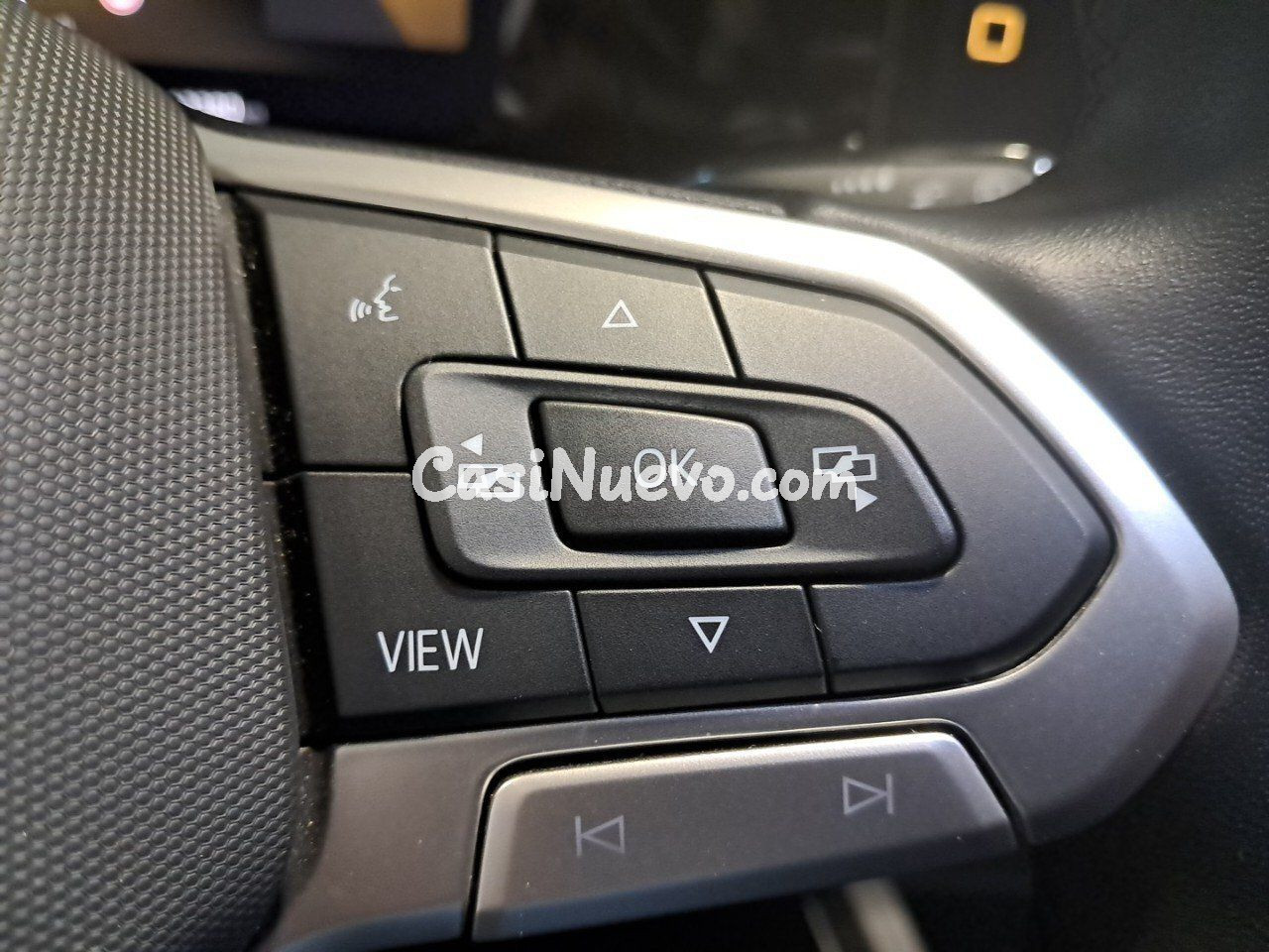 Volkswagen Golf Advance 1.0 TSI 85kW (115CV) DSG - foto 13