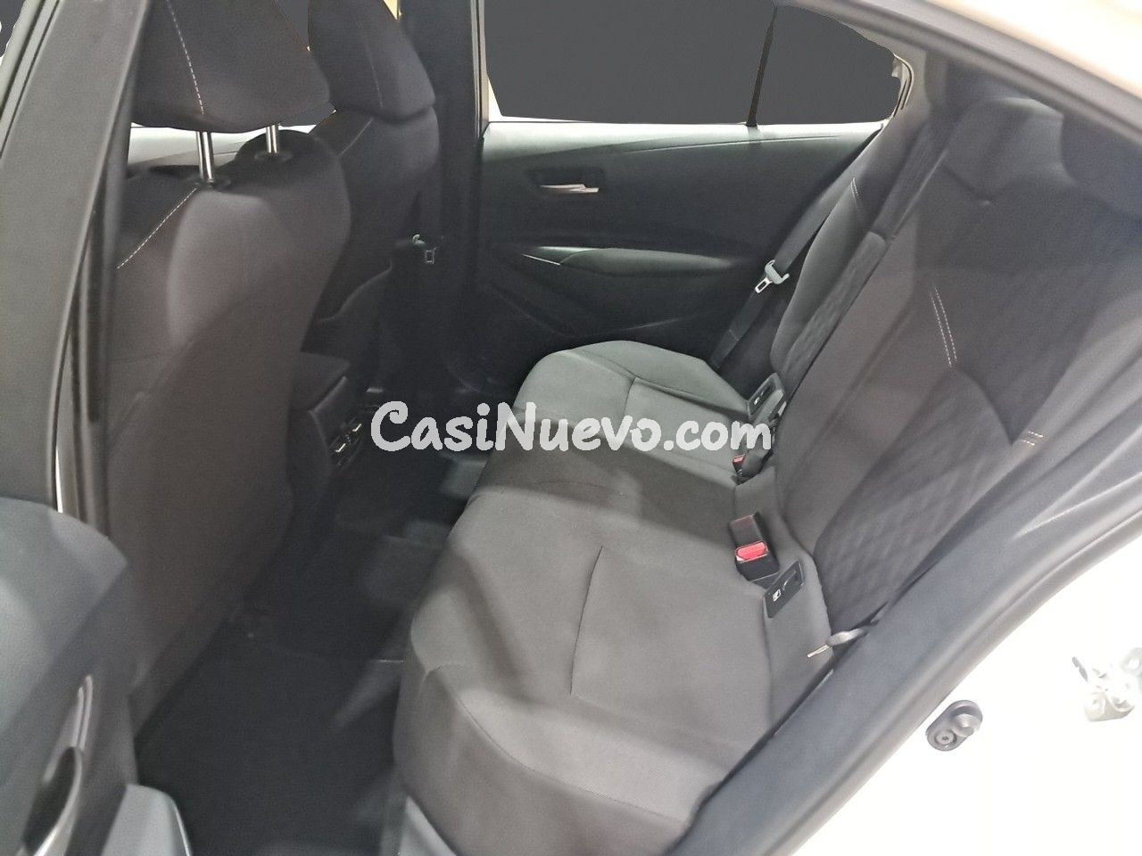 Toyota Corolla 125H Active Tech - foto 9