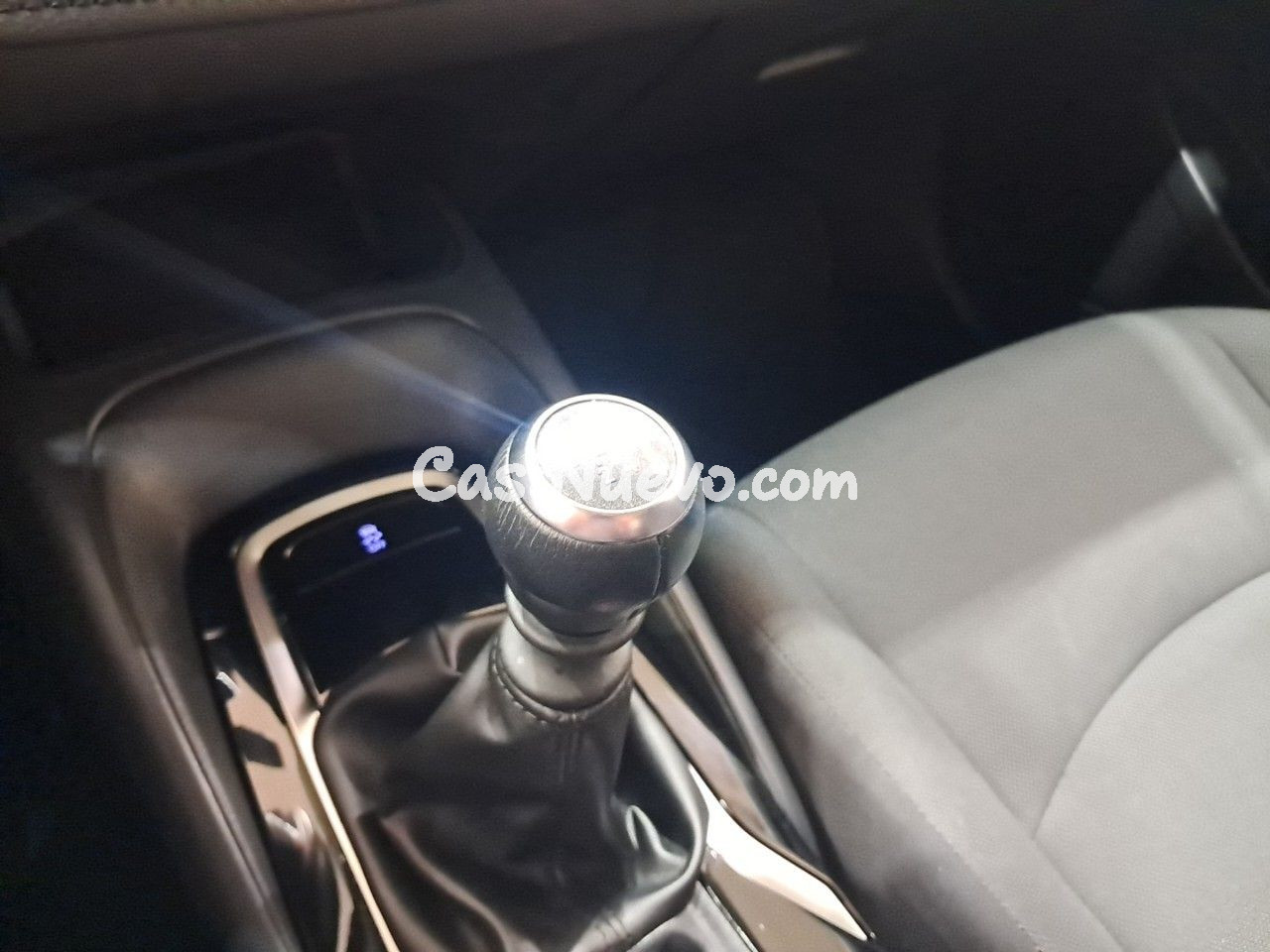 Toyota Corolla 125H Active Tech - foto 17