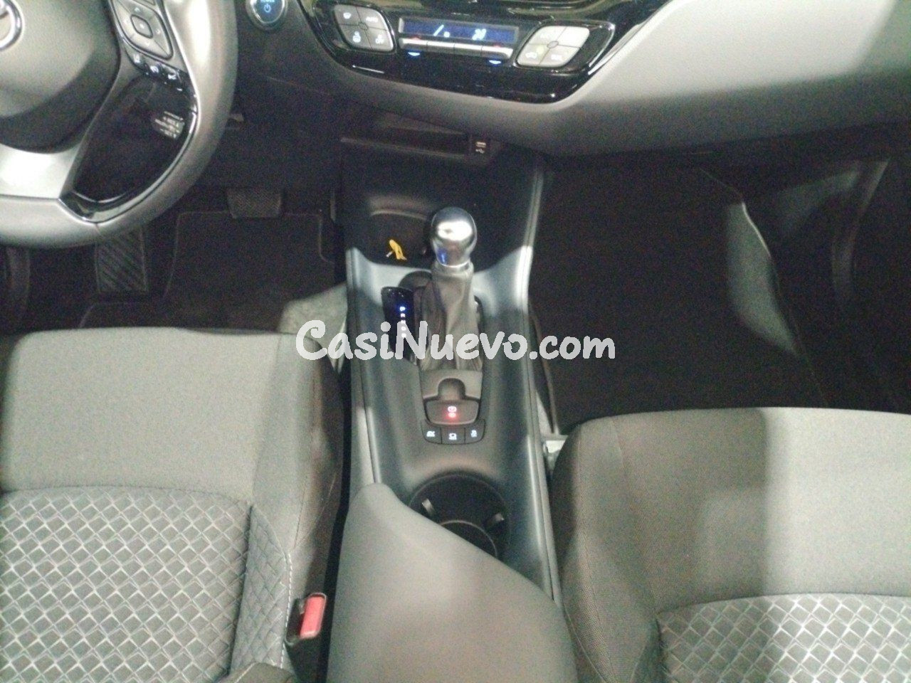 Toyota C-HR 1.8 125H Active - foto 22