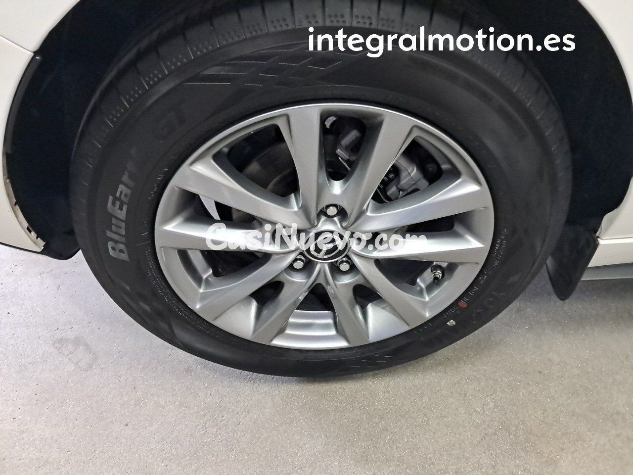 Mazda 3 2.5L E-SKY G MHEV 103kW Prime-line - foto 29