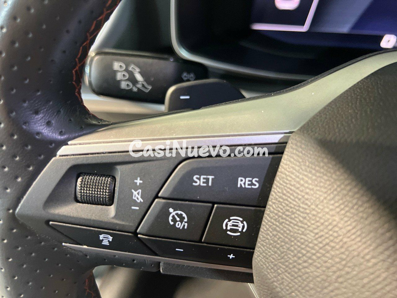 Seat Leon 1.0 eTSI 81kW DSG-7 S&S FR 25 Aniv - foto 12