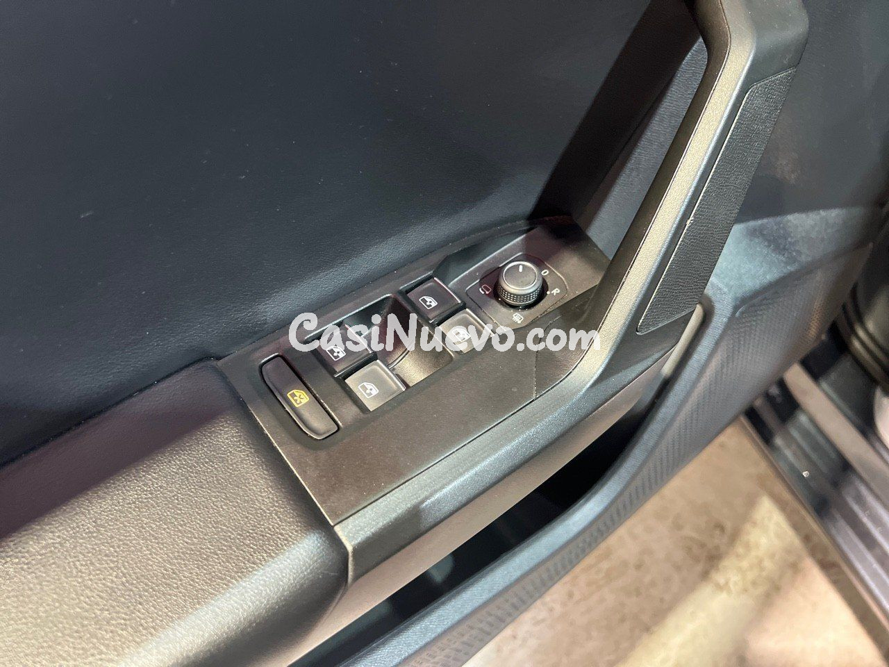 Seat Leon 1.0 eTSI 81kW DSG-7 S&S FR 25 Aniv - foto 32