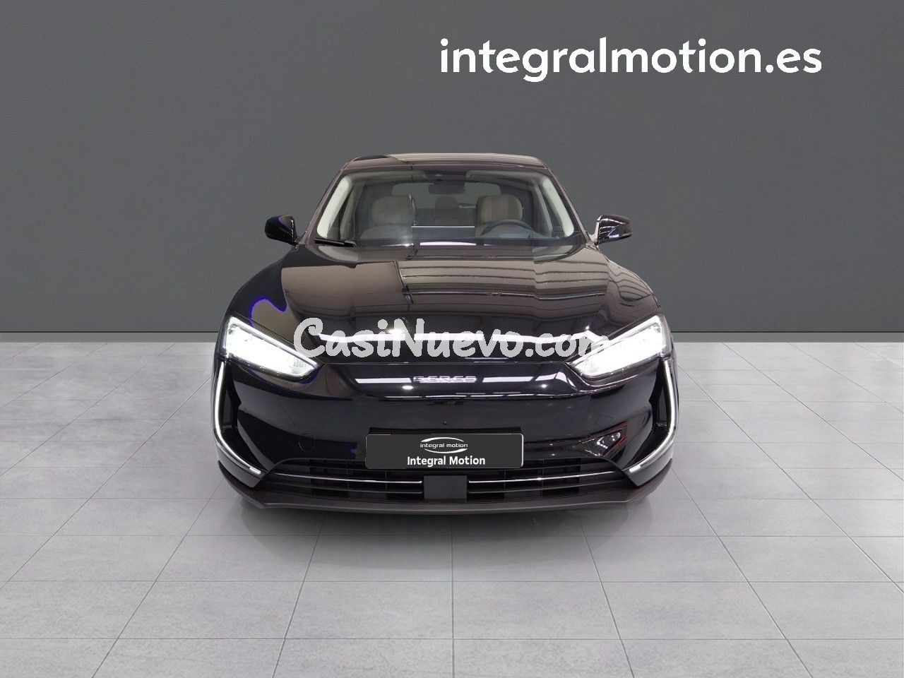 Seres 5 SERES 5 Standard (2WD)