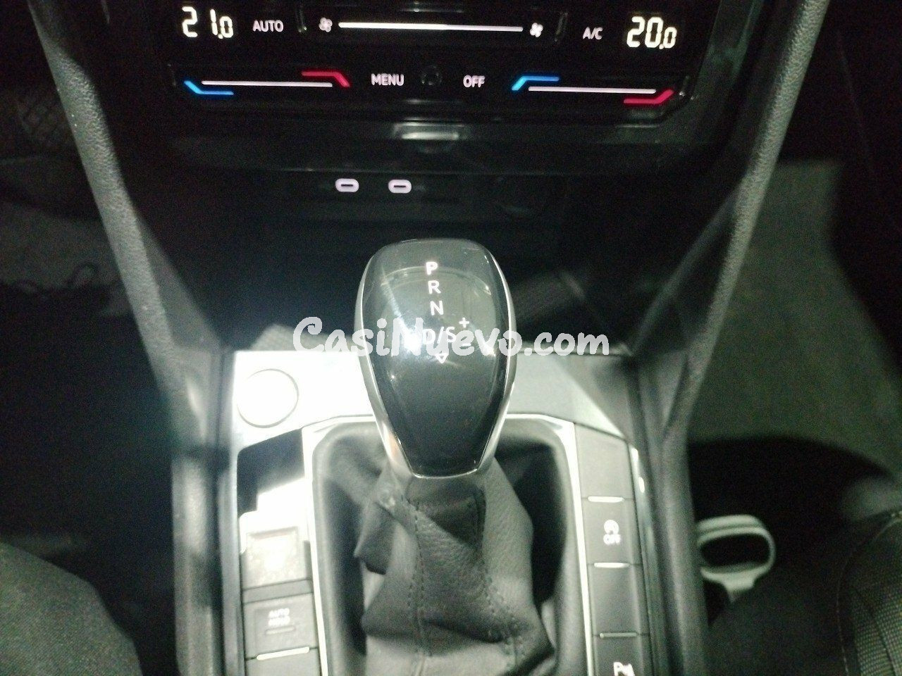 Volkswagen Tiguan Life 2.0 TDI 110kW (150CV) DSG - foto 17