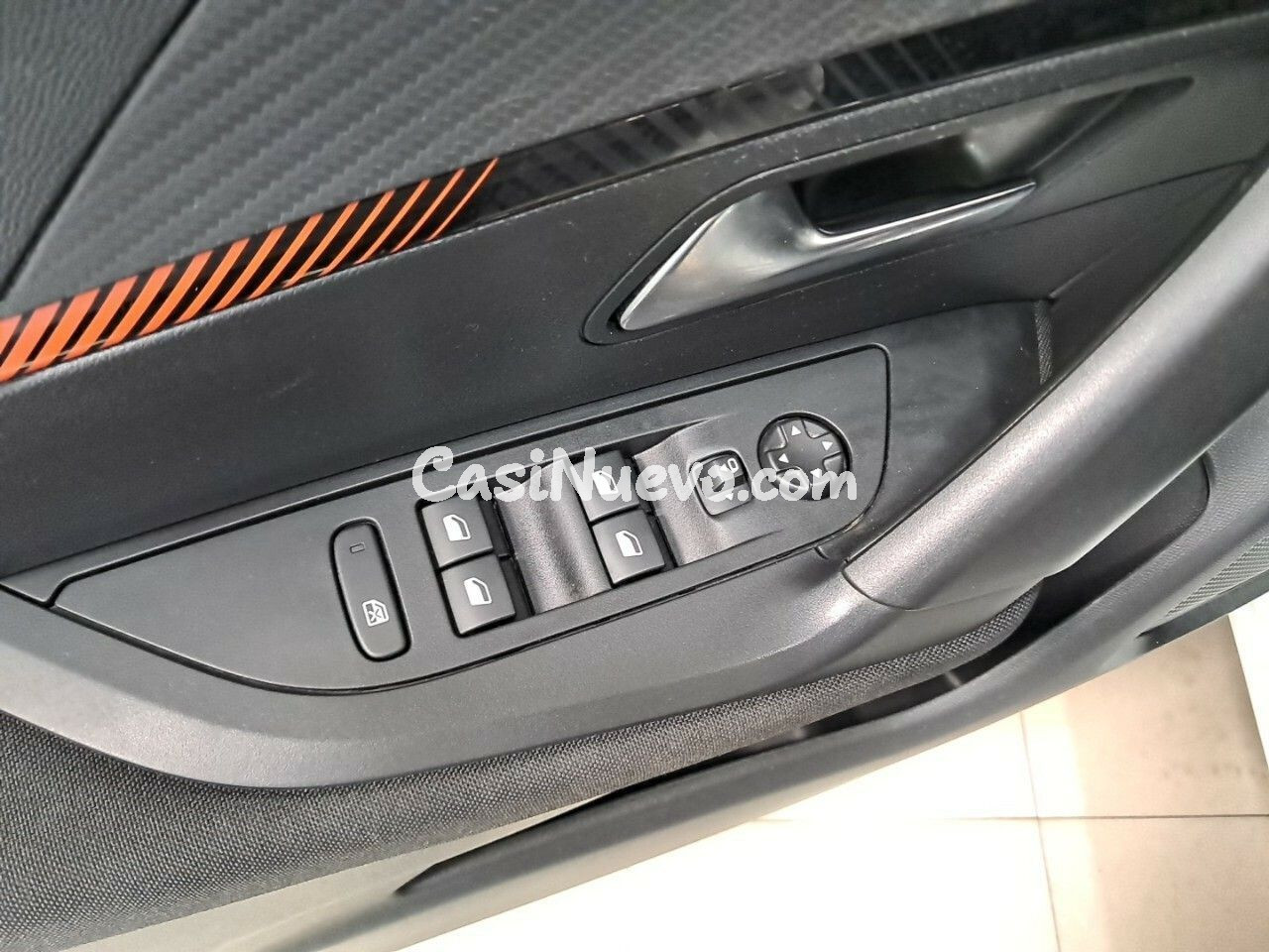 Peugeot 2008 Active Pack BlueHDI 81kW (110CV) - foto 32