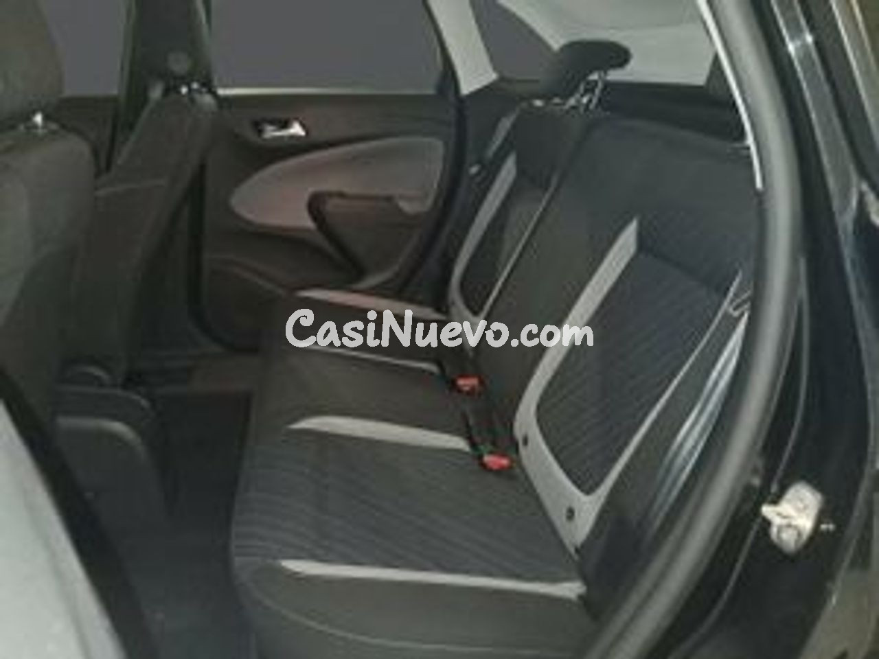 Opel Crossland X 1.2 81kW Design Line 120 Aniversario S/S - foto 9