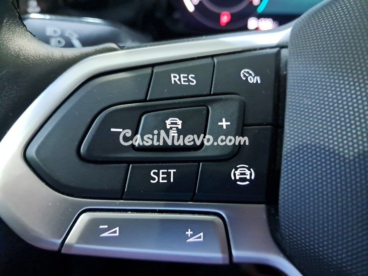 Volkswagen Golf Life 1.0 eTSI 81kW (110CV) DSG - foto 12