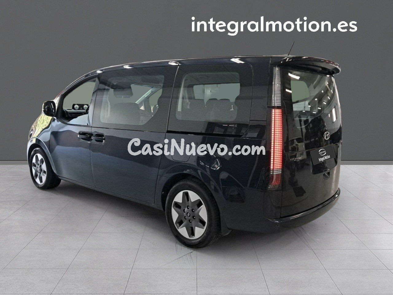 Hyundai Staria 2.2 CRDI Maxx 9S - foto 3