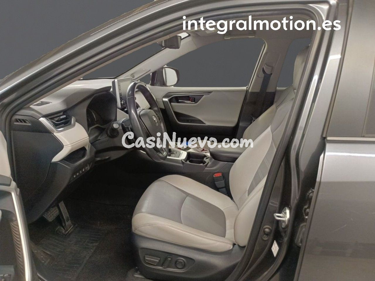 Toyota Rav4 2.5l 220H Advance