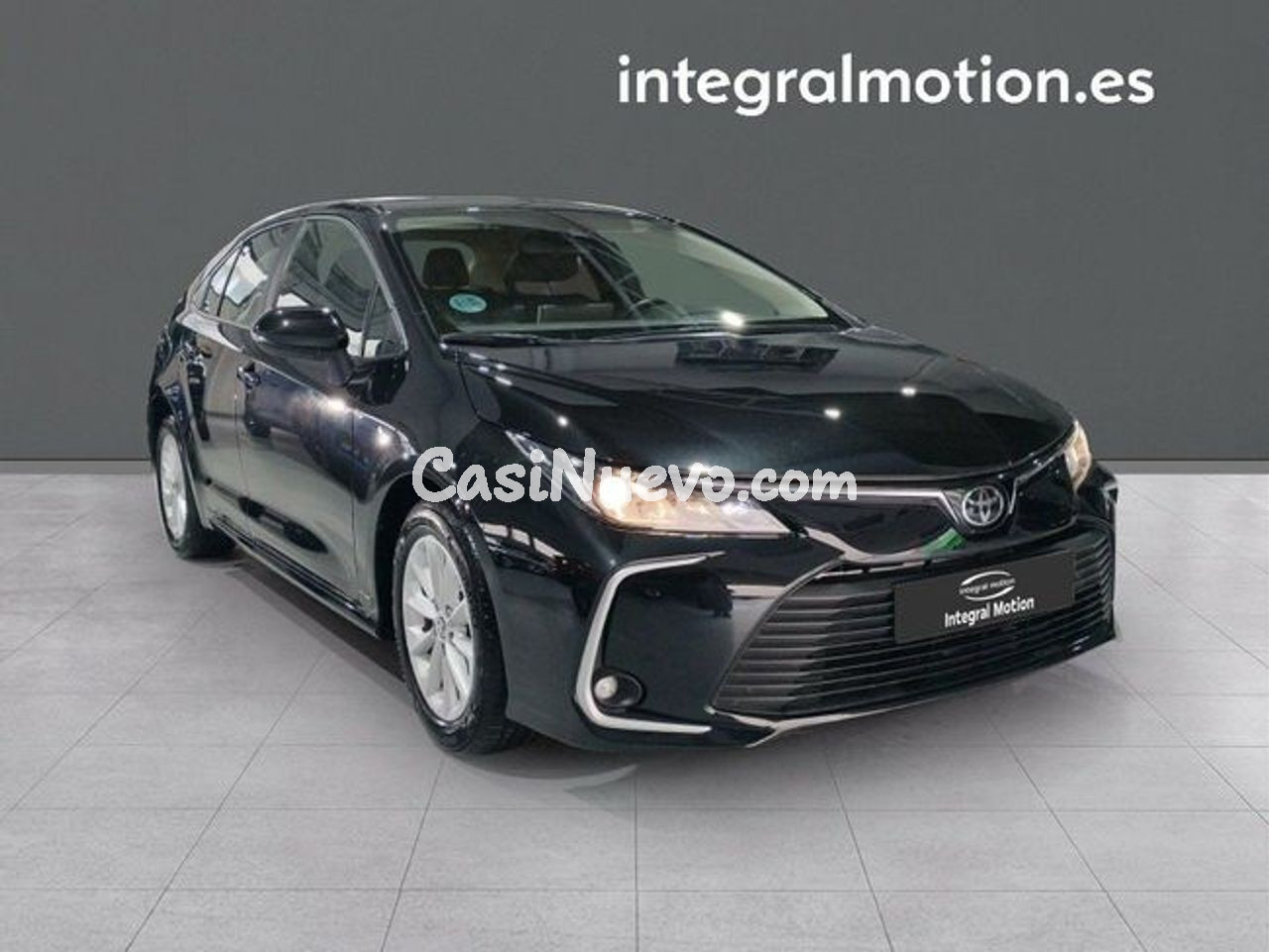 Toyota Corolla Sedán  125H Active Tech