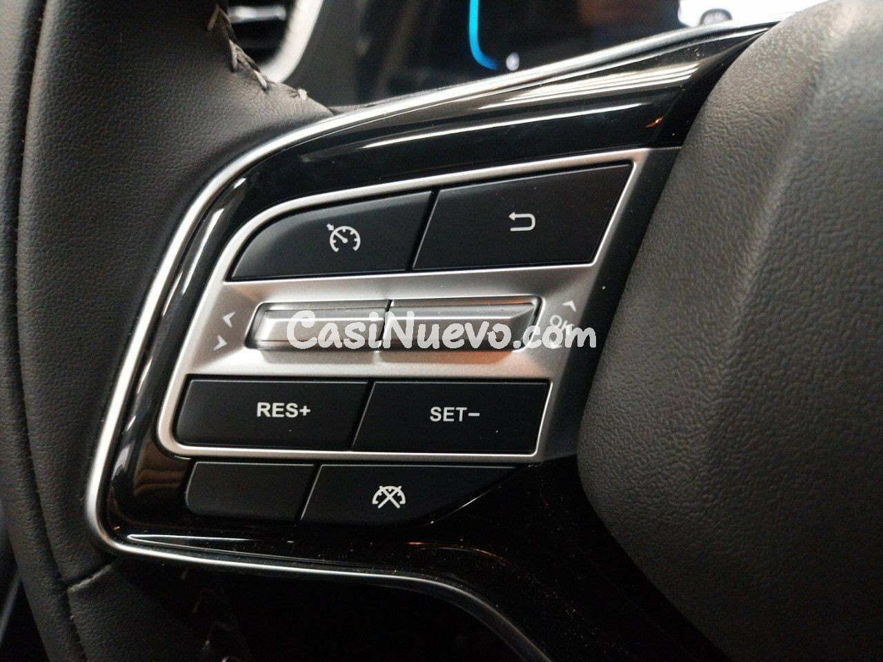 DFSK 600 600 Luxury - foto 11