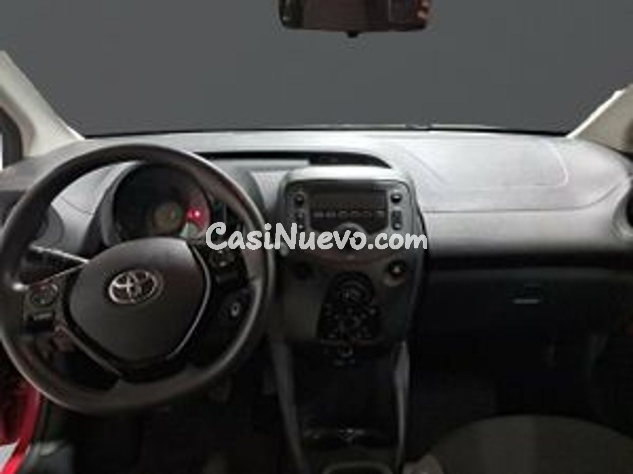 Toyota Aygo 1.0 70 x-play - foto 6