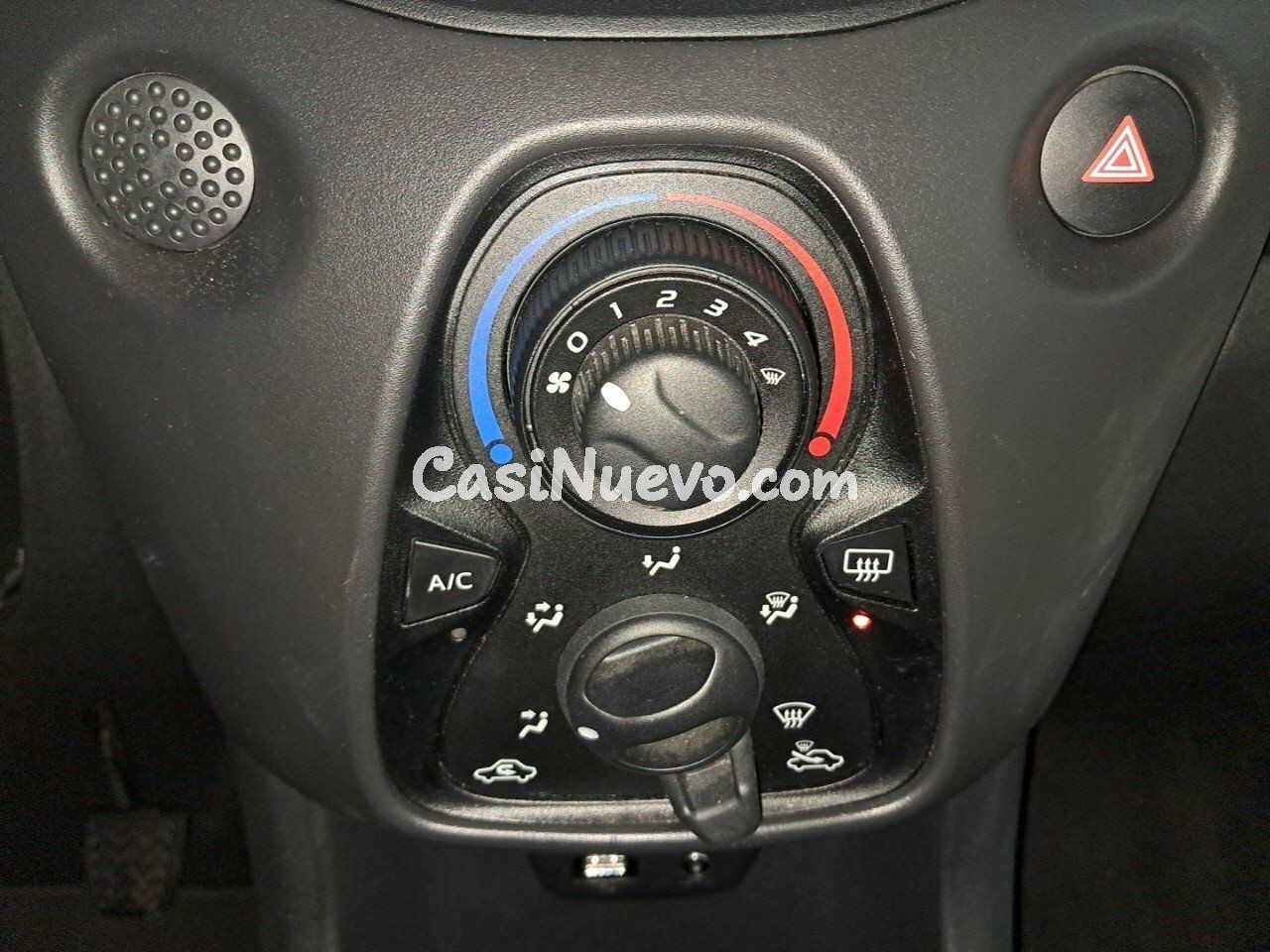 Toyota Aygo 1.0 70 x-play - foto 16