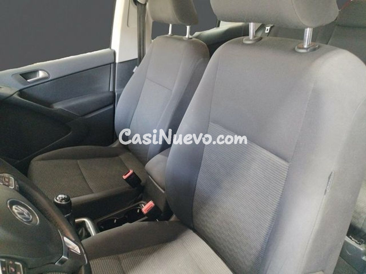 Volkswagen Tiguan 2.0 TDI 110cv 4x2 T1 BlueMotion Tech - foto 9