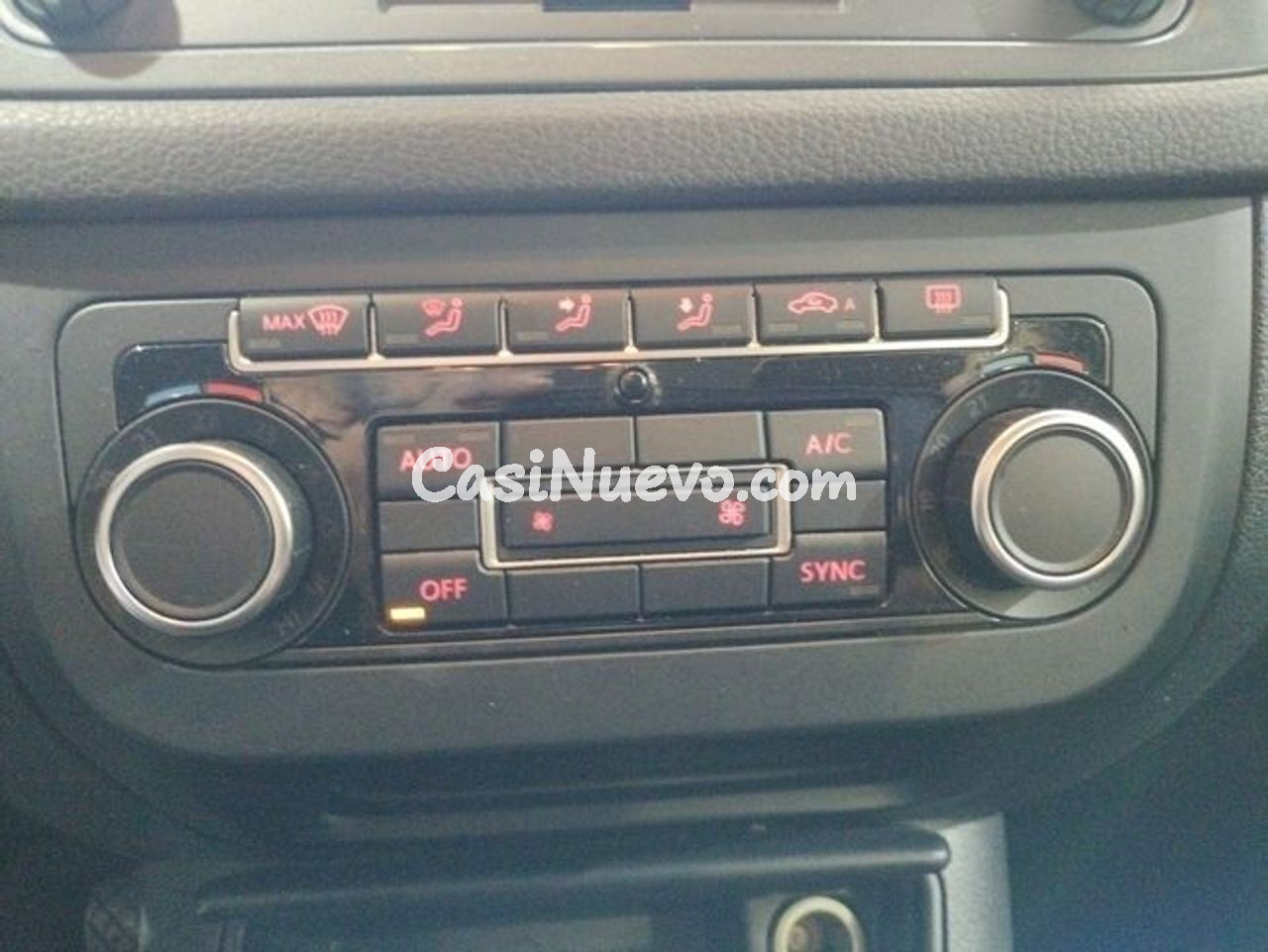 Volkswagen Tiguan 2.0 TDI 110cv 4x2 T1 BlueMotion Tech - foto 16