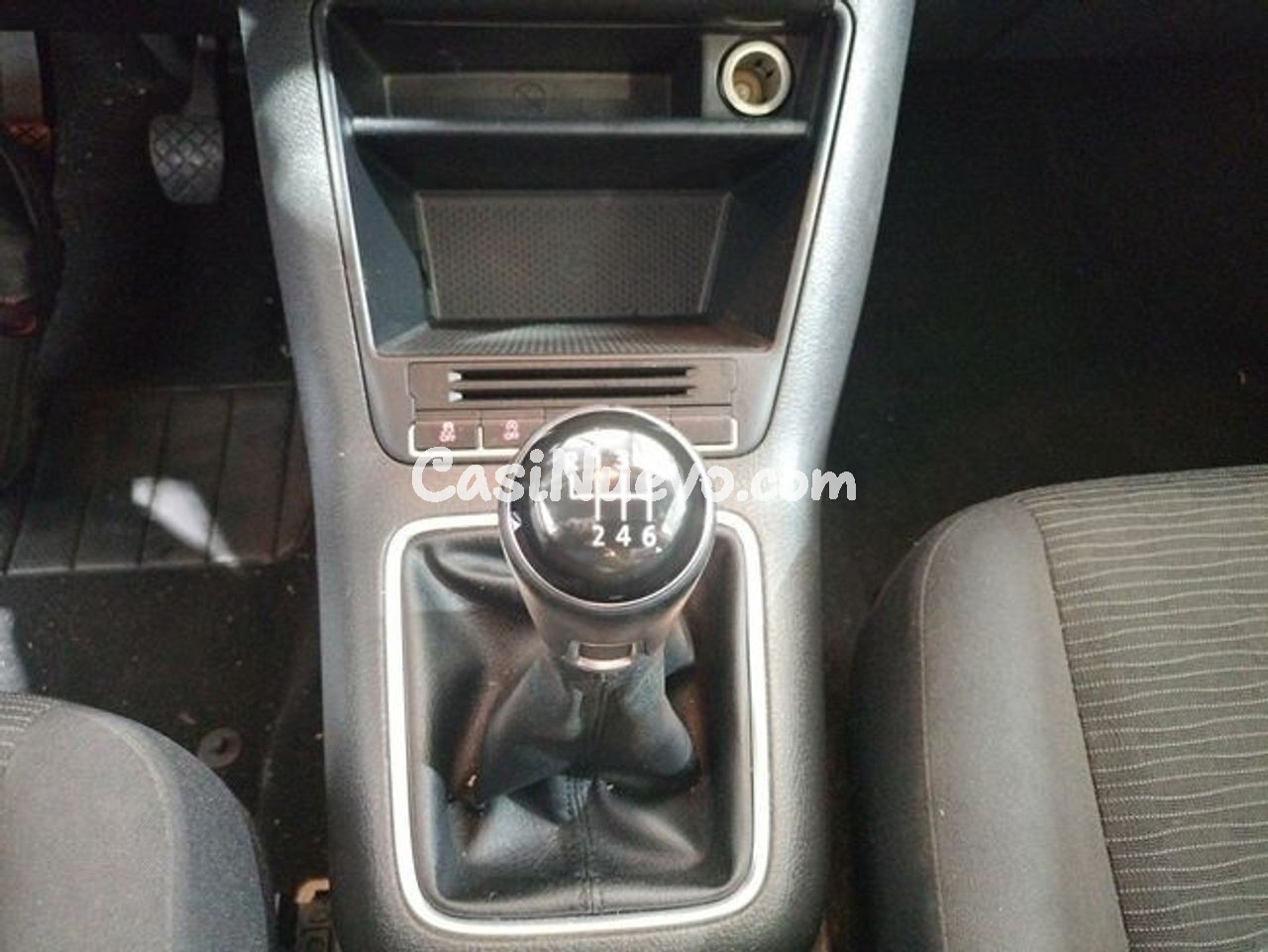 Volkswagen Tiguan 2.0 TDI 110cv 4x2 T1 BlueMotion Tech - foto 17