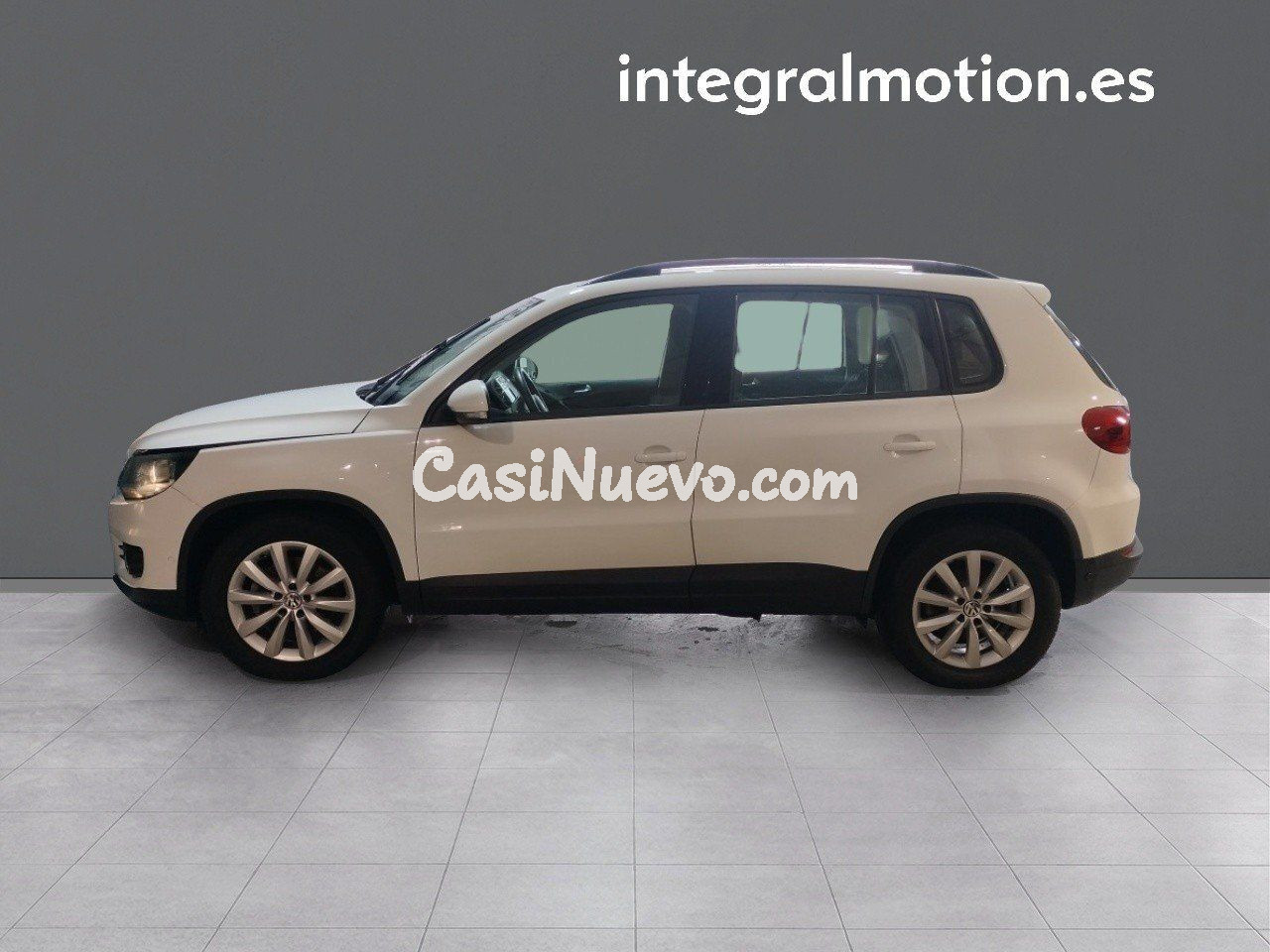 Volkswagen Tiguan 2.0 TDI 110cv 4x2 T1 BlueMotion Tech - foto 23