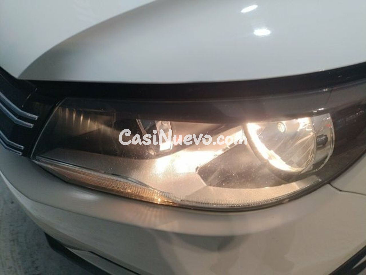 Volkswagen Tiguan 2.0 TDI 110cv 4x2 T1 BlueMotion Tech - foto 26