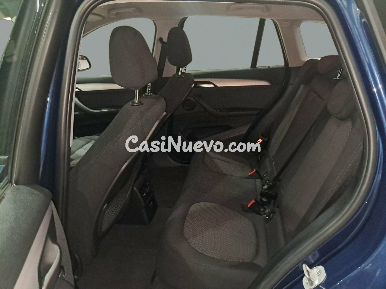 BMW X1 sDrive16d - foto 9