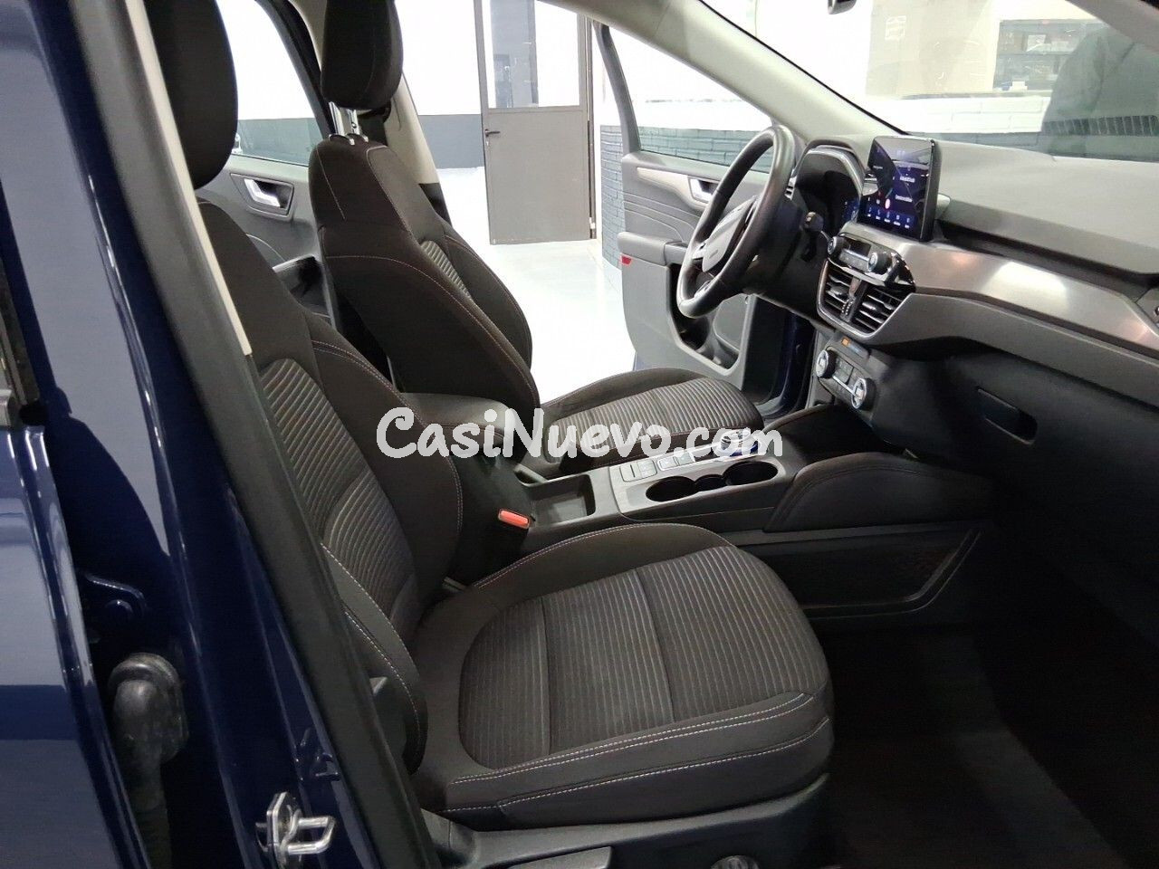 Ford Kuga Titanium 2.0 EcoBlue 140kW 4x4 Auto - foto 9