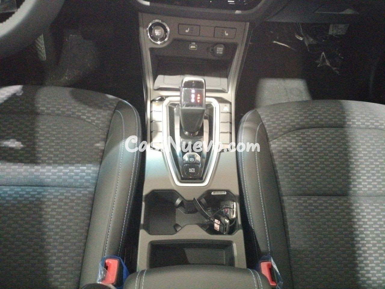 KGM Korando E-MOTION Limited Auto - foto 21