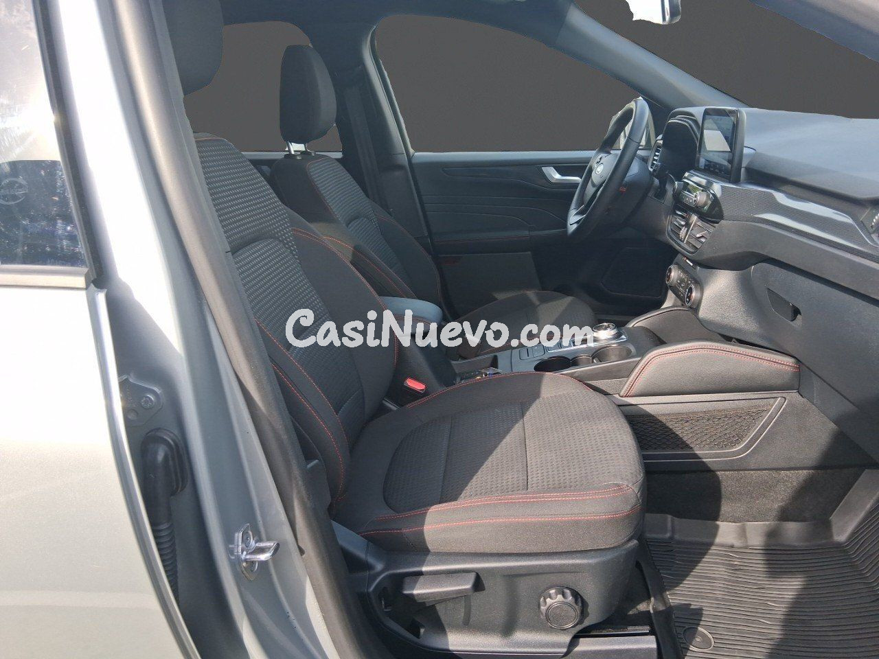 Ford Kuga ST-Line X Graphite T 2.5 Duratec FHEV AT - foto 9