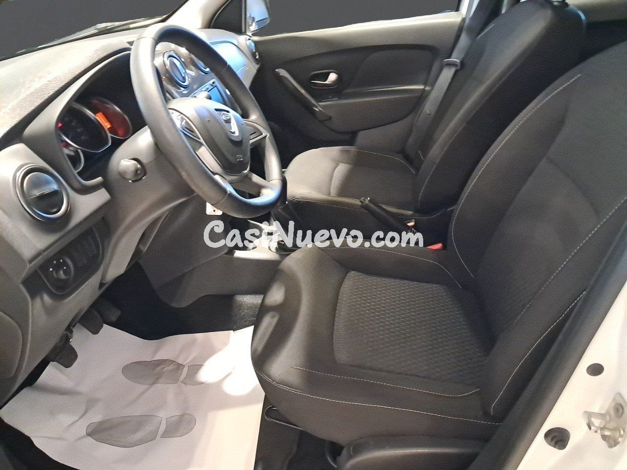 Dacia Sandero Laureate 1.0 54kW (73CV) - foto 6
