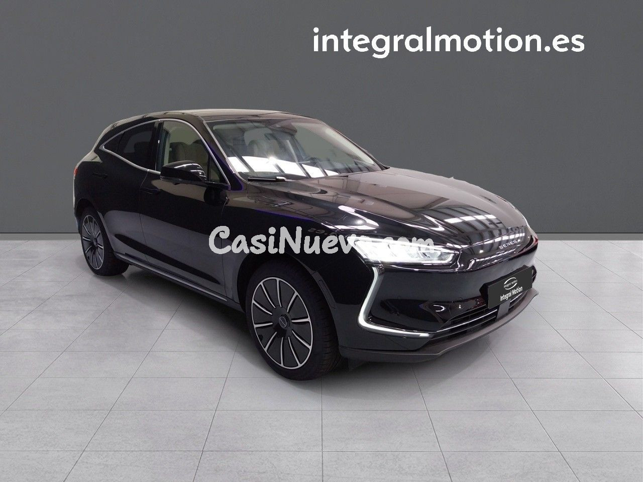 Seres 5 SERES 5 Standard (2WD)