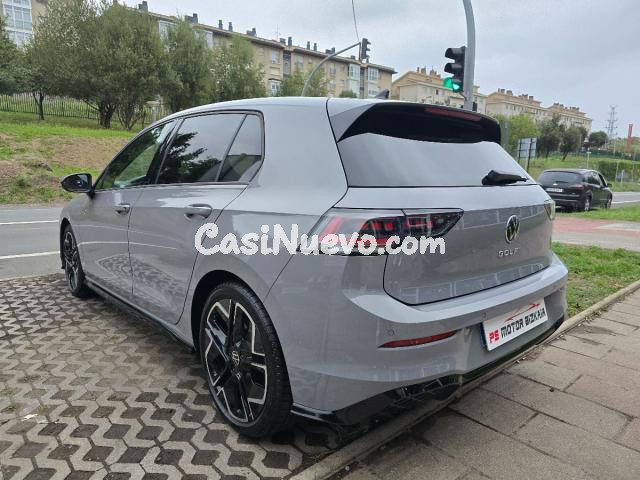 VOLKSWAGEN - Golf - R-Line 2.0 TDI 110 kWDSG 7 vel.