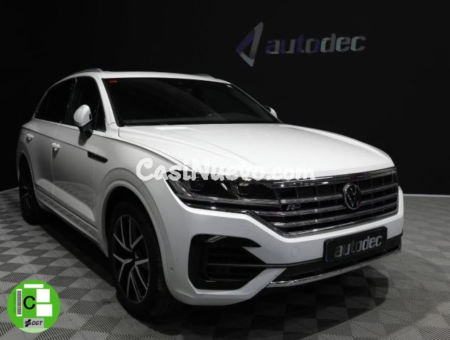 VOLKSWAGEN - Touareg - R-Line 3.0 V6 TDI 170 kW4MOTION Tiptronic 8 vel.