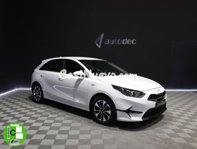 KIA - cee'd - 5p 1.0 T-GDi Concept 73 kW