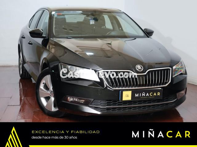 SKODA - Superb