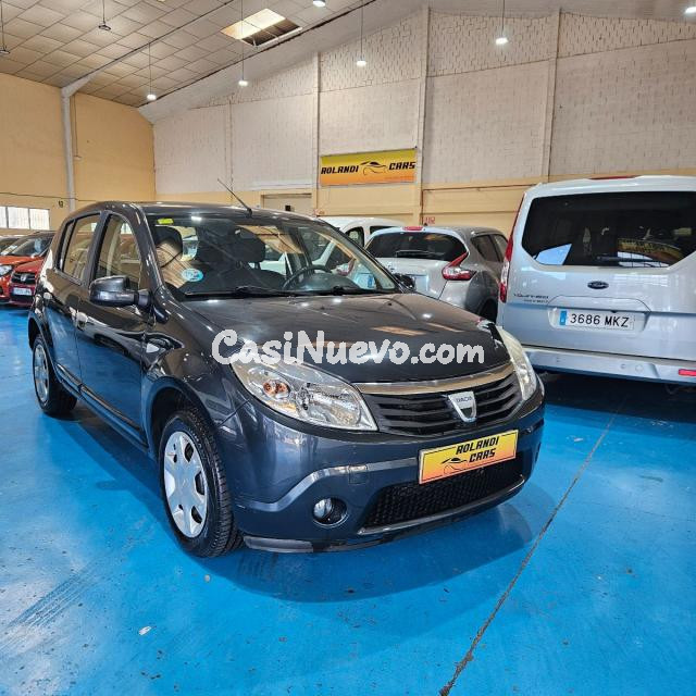 DACIA - Sandero - 1.2 16V Lauréate