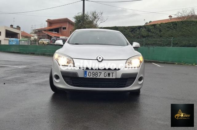 RENAULT - Mégane - 1.6 16V Attractive