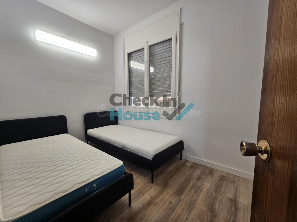 Piso en Venta en Sant Feliu De Guixols Girona - foto 4