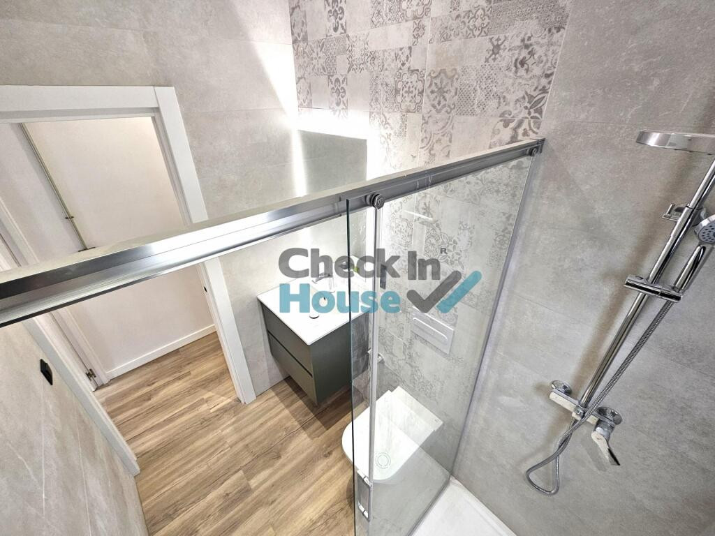 Piso en Venta en Sant Feliu De Guixols Girona - foto 4
