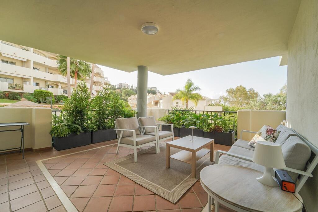 Elegancia, luz y tranquilidad en Elviria – Apartamento exclu - foto 2
