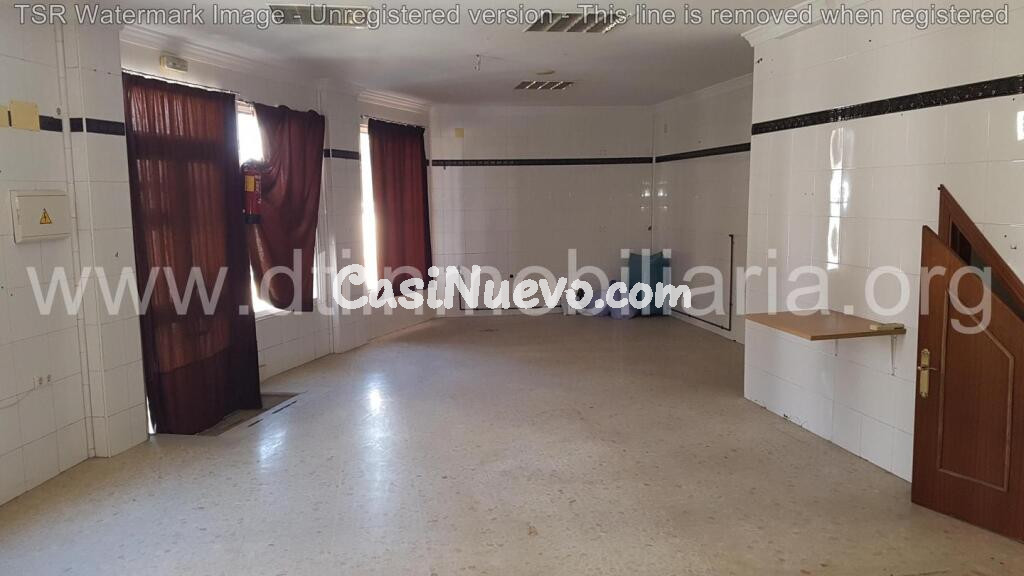 SE VENDE LOCAL COMERCIAL