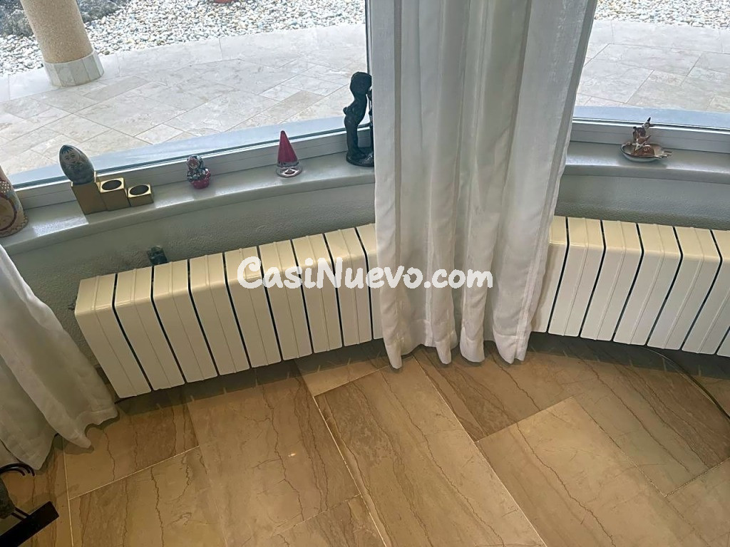 Mansión en venta en Hinojos de 397 m2