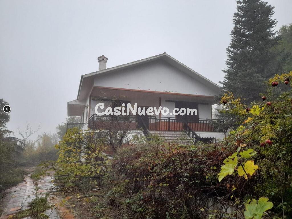 Casa / Chalet en venta en Benaocaz de 208 m2